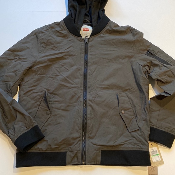 Levi's Other - Levi’s Large Water Resistant Lightweight Hooded Jacket New Zip up Coat D34